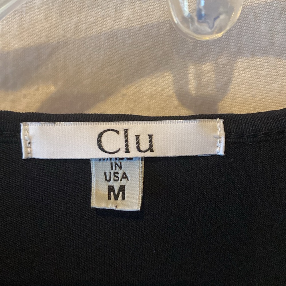 CLU top - Picture 3 of 4